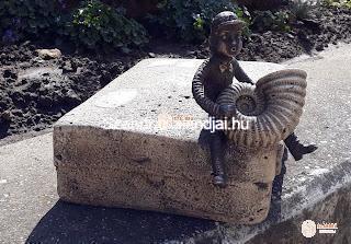 „Hopp, egy mini szobor!” avagy Kolodko Mihály alkotásai Veszprémben